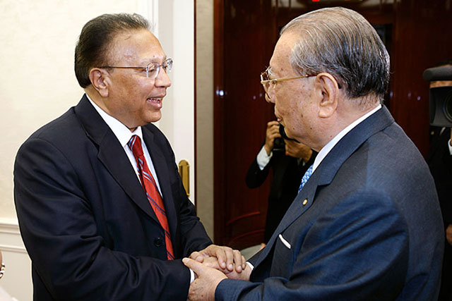 Reunion between Ambassador Chowdhury and Mr. Ikeda in Tokyo, August 2006