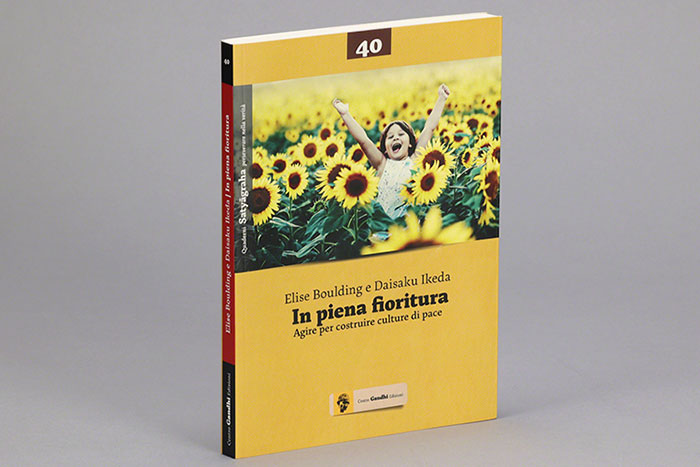 Italian edition of INTO FULL FLOWER by Elise Boulding and Daisaku Ikeda