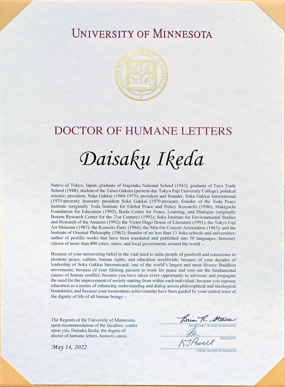 授予池田大作會長「名譽人文學博士」學位。